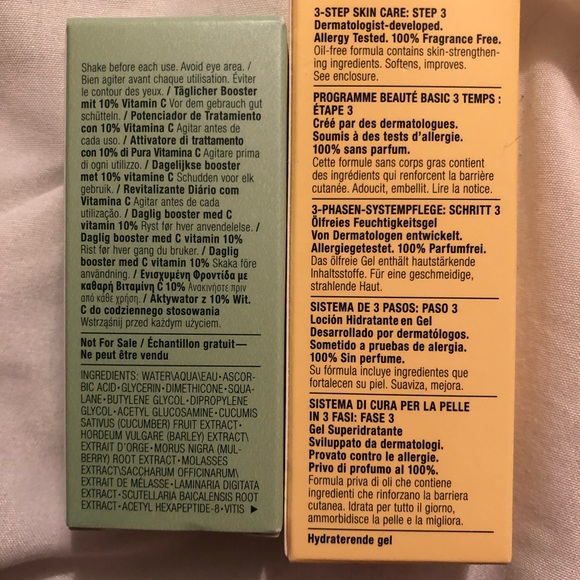 Clinique Moisturizer & Daily Booster Vitamin C - Picture 2 of 2